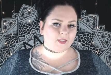Desdinova. Members. 3.9k. Posted January 14, 2020. Yes, the lovely Lzzy is developing quite a belly roll. Hopefully in 2020 she'll become a true BBW!!!